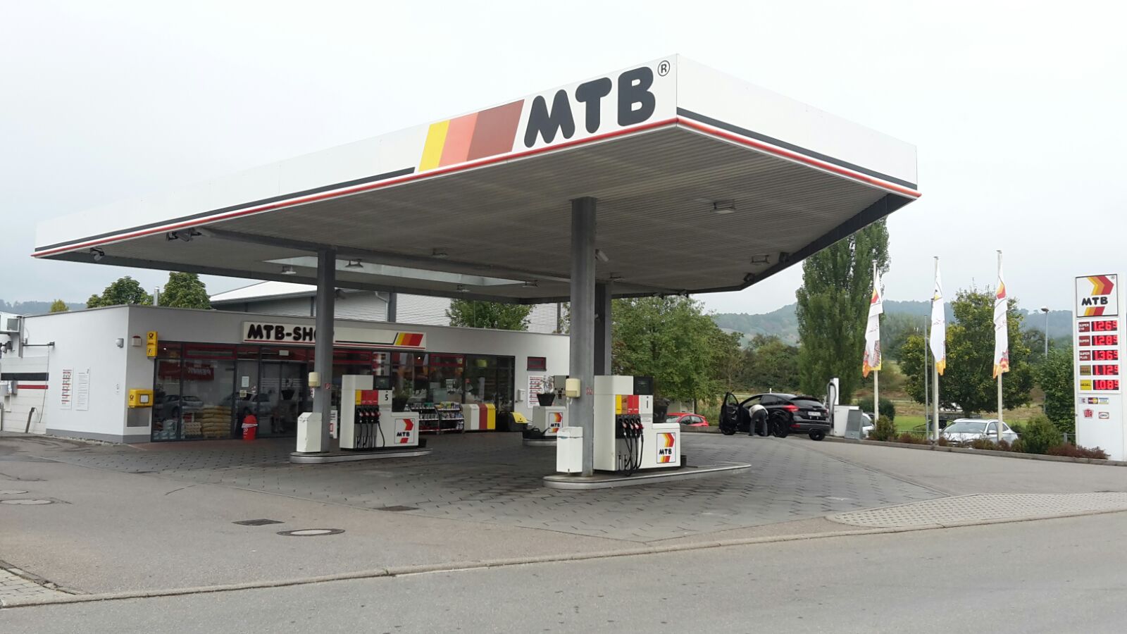 Bilder MTB Tankstelle