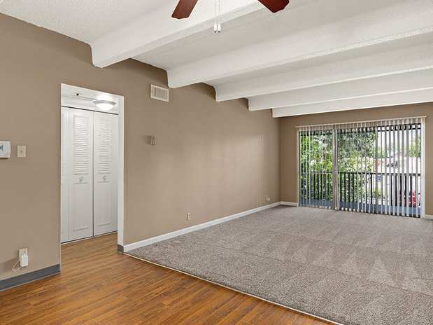 Images La Vida Buena Apartments