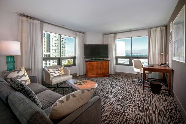 Images Hilton San Diego Gaslamp Quarter