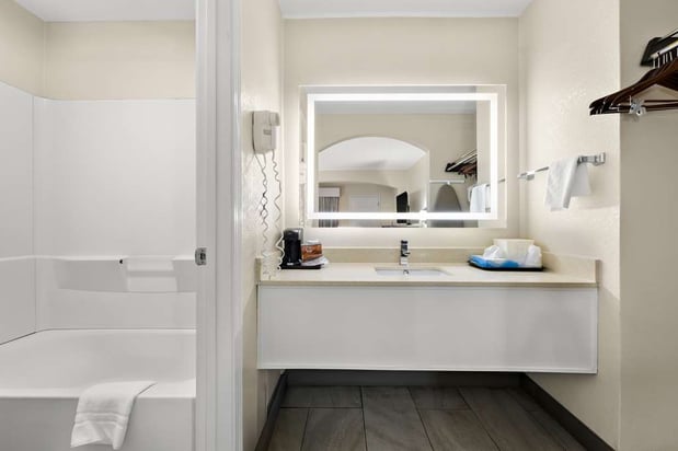 Images Best Western Catalina Inn