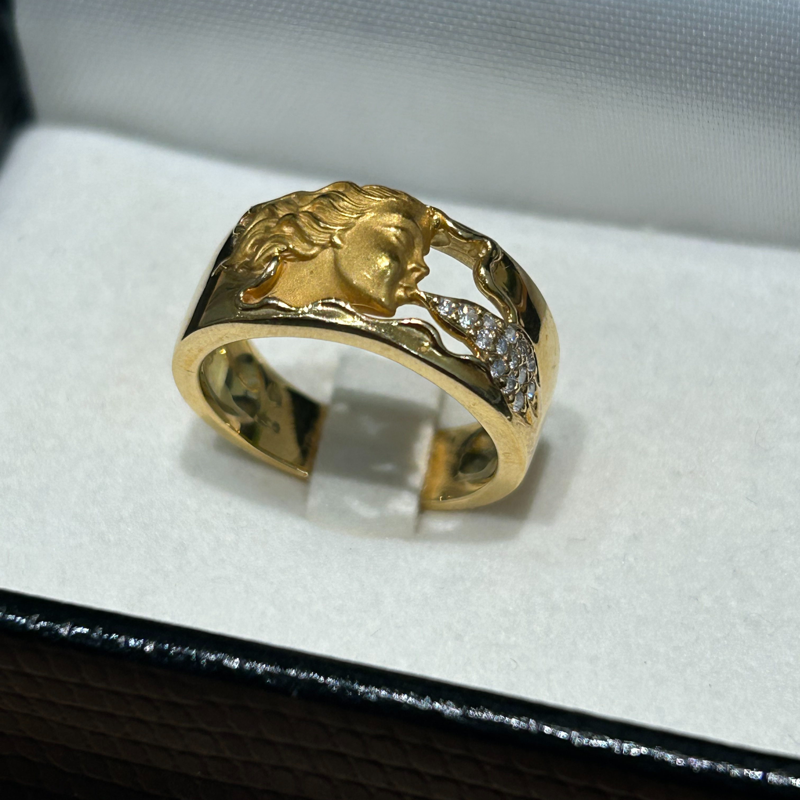 Images KOMEHYO（コメ兵）買取センターイズミヤSC阪和堺