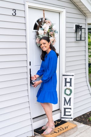 Images Anna Buono, Realtor