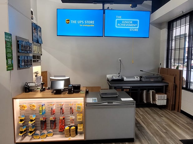 Images The UPS Store