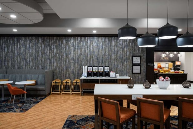 Images Hampton Inn Evansville Airport