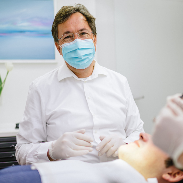 Bild 41 Praxis für Implantologie und ästhetische Zahnheilkunde Dr. Westphalen - Zahnarzt in Gottmadingen in Gottmadingen
