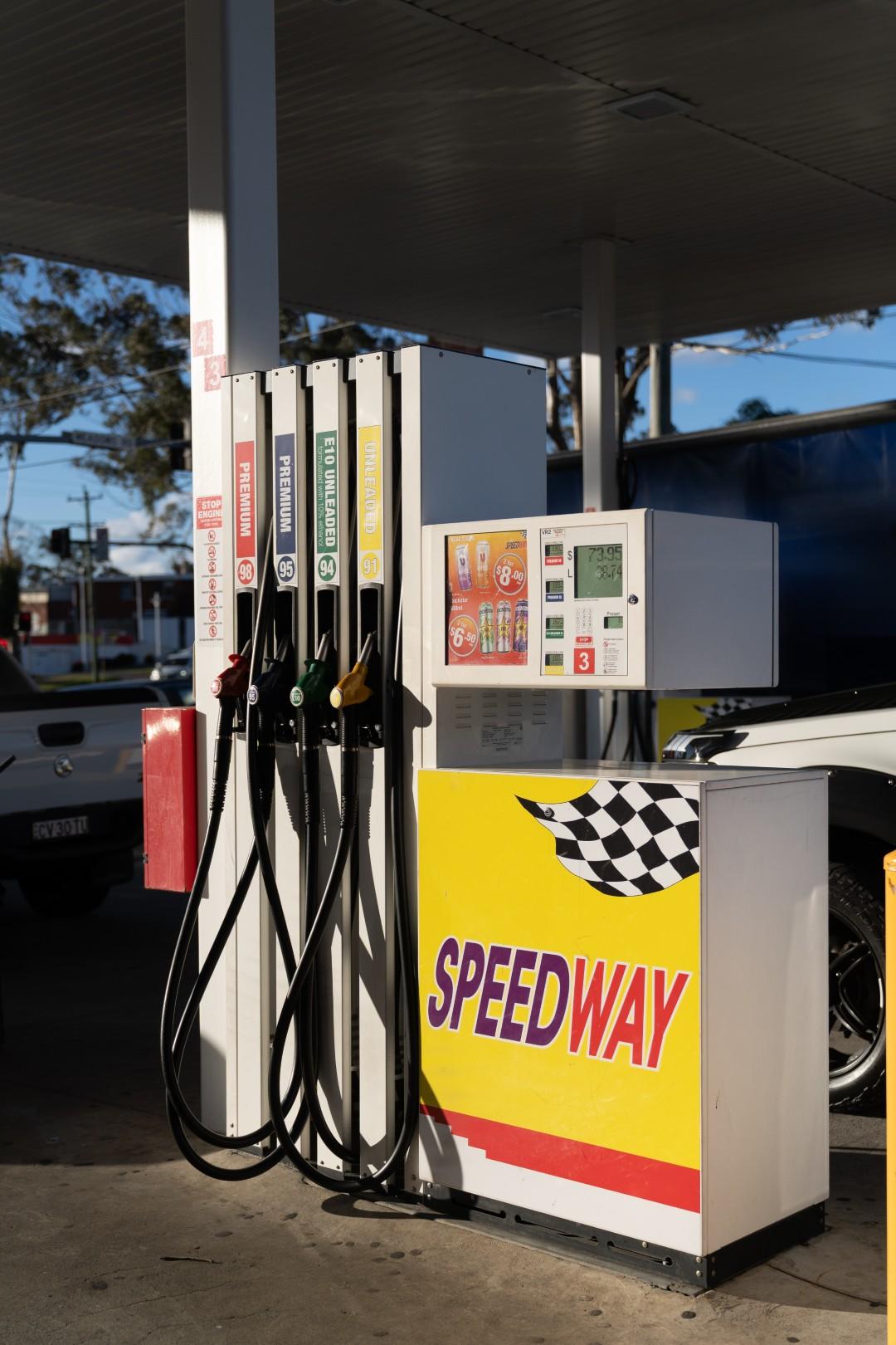 Images SPEEDWAY MOUNT PRITCHARD