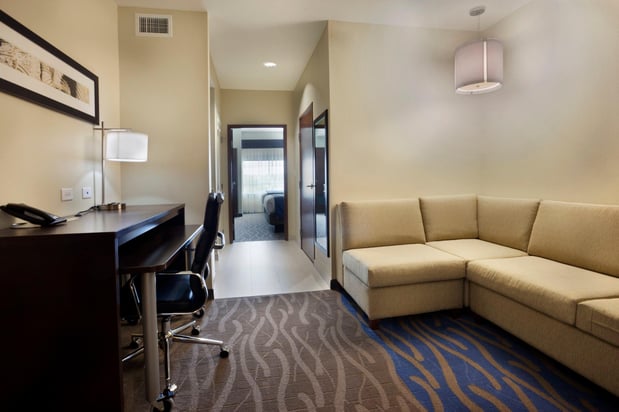 Images Holiday Inn & Suites San Antonio Northwest by IHG
