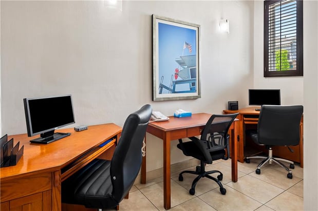 Images SureStay by Best Western Santa Monica