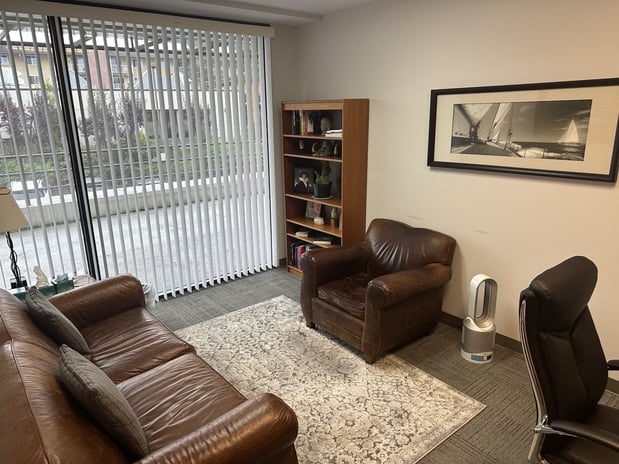 Images LifeStance Therapists & Psychiatrists Tacoma