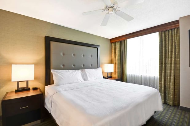 Images Homewood Suites by Hilton Dulles Int'l Airport