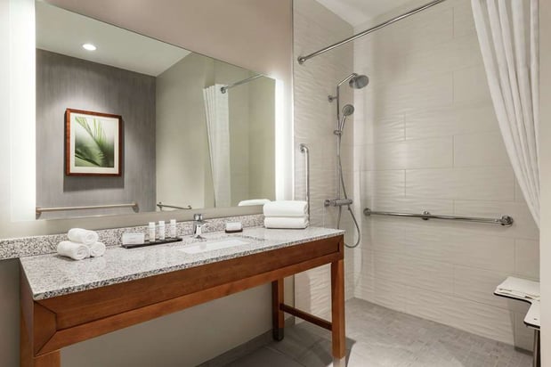 Images Embassy Suites by Hilton Sarasota