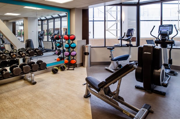 Images Crowne Plaza St. Louis Airport by IHG