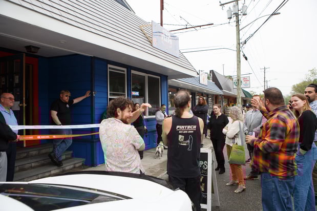 Images Two Flips Pinball & Gifts