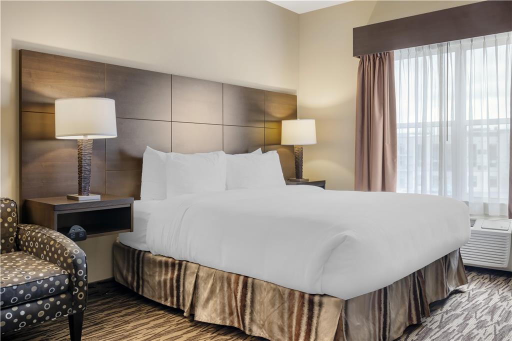 Images Best Western Plus Bridgewater Hotel & Convention Centre