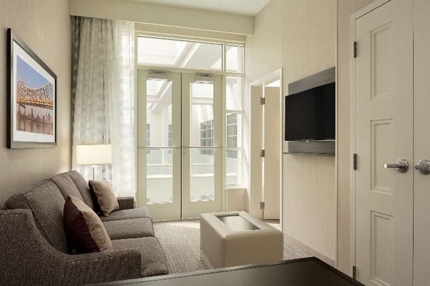 Images Embassy Suites by Hilton Louisville Downtown