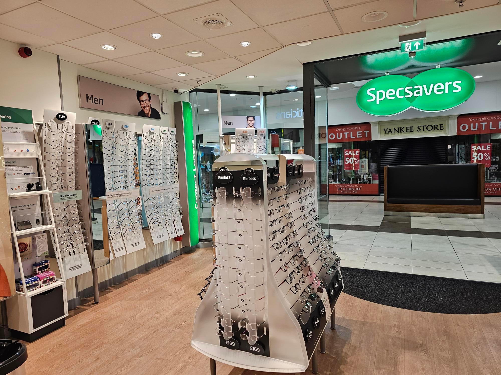 Specsavers Opticians Glasgow - Forge Centre Specsavers Opticians Glasgow - Forge Centre Glasgow 01415 505140