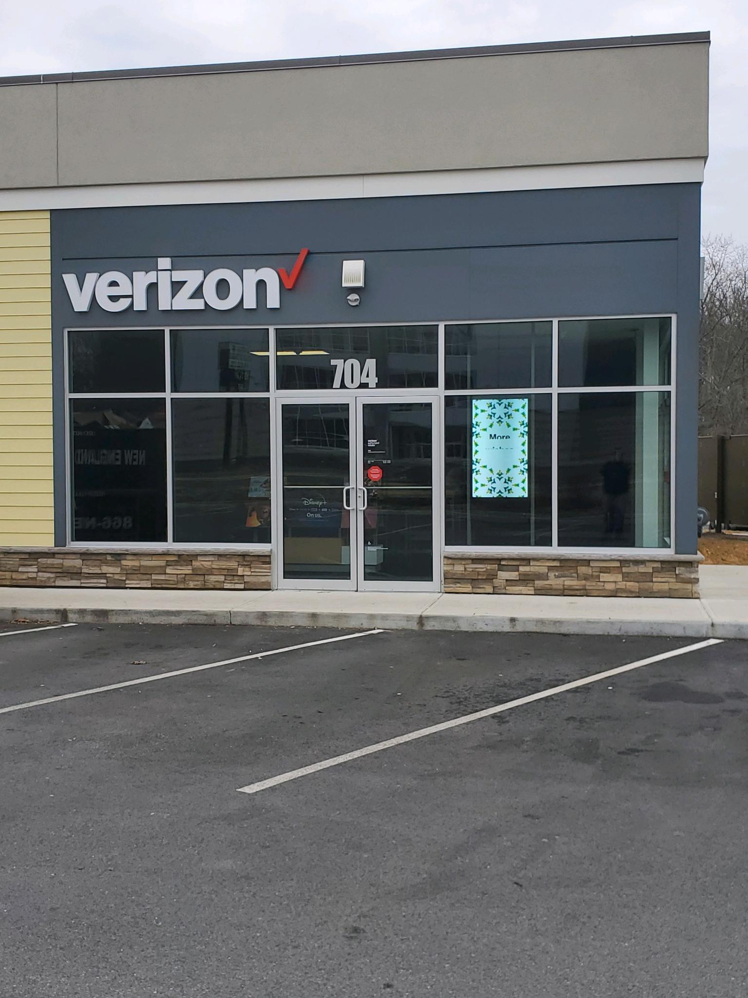 TCC, Verizon Authorized Retailer
704 County Street
Taunton, MA