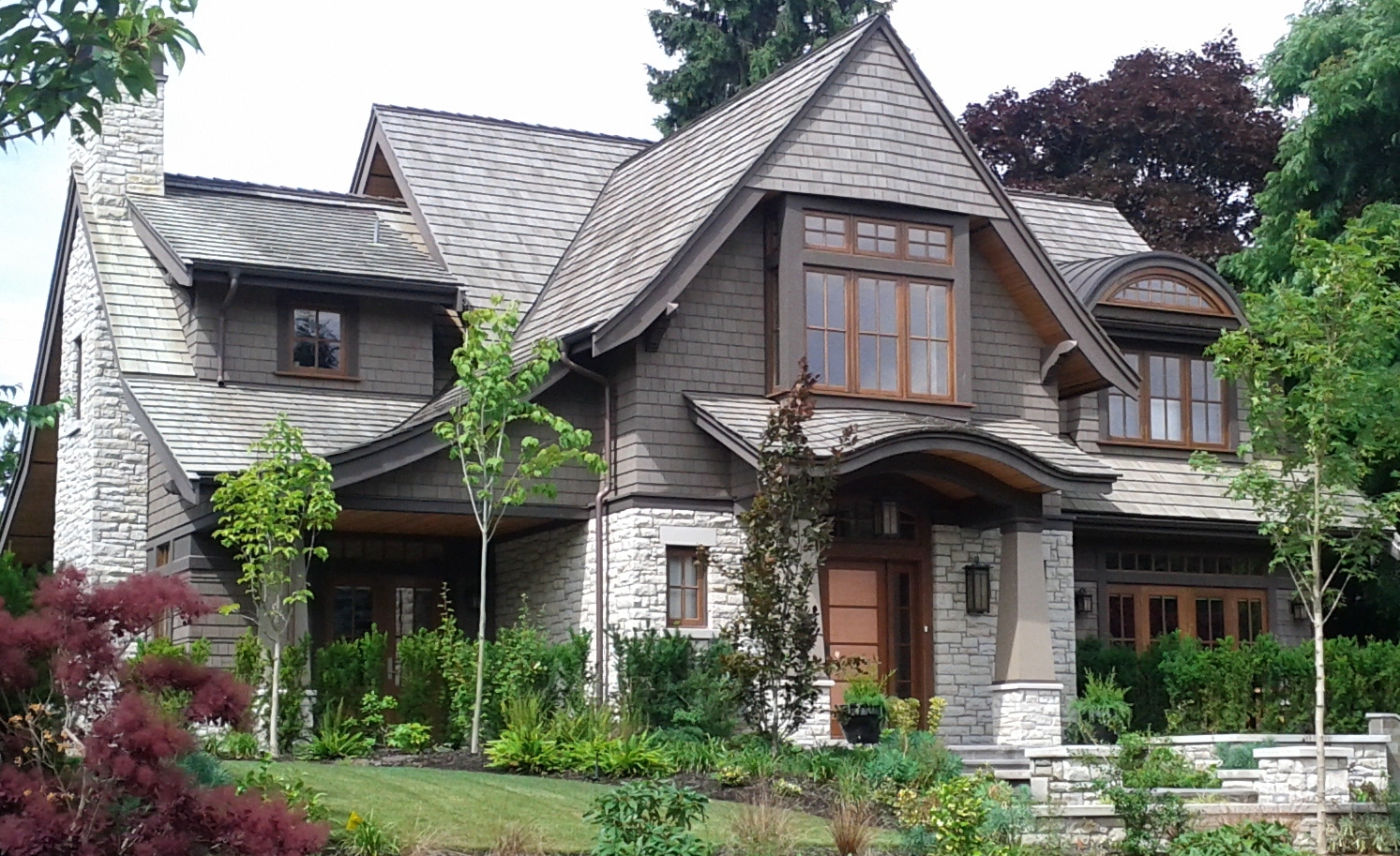 Images Accurate Roofing Ltd.
