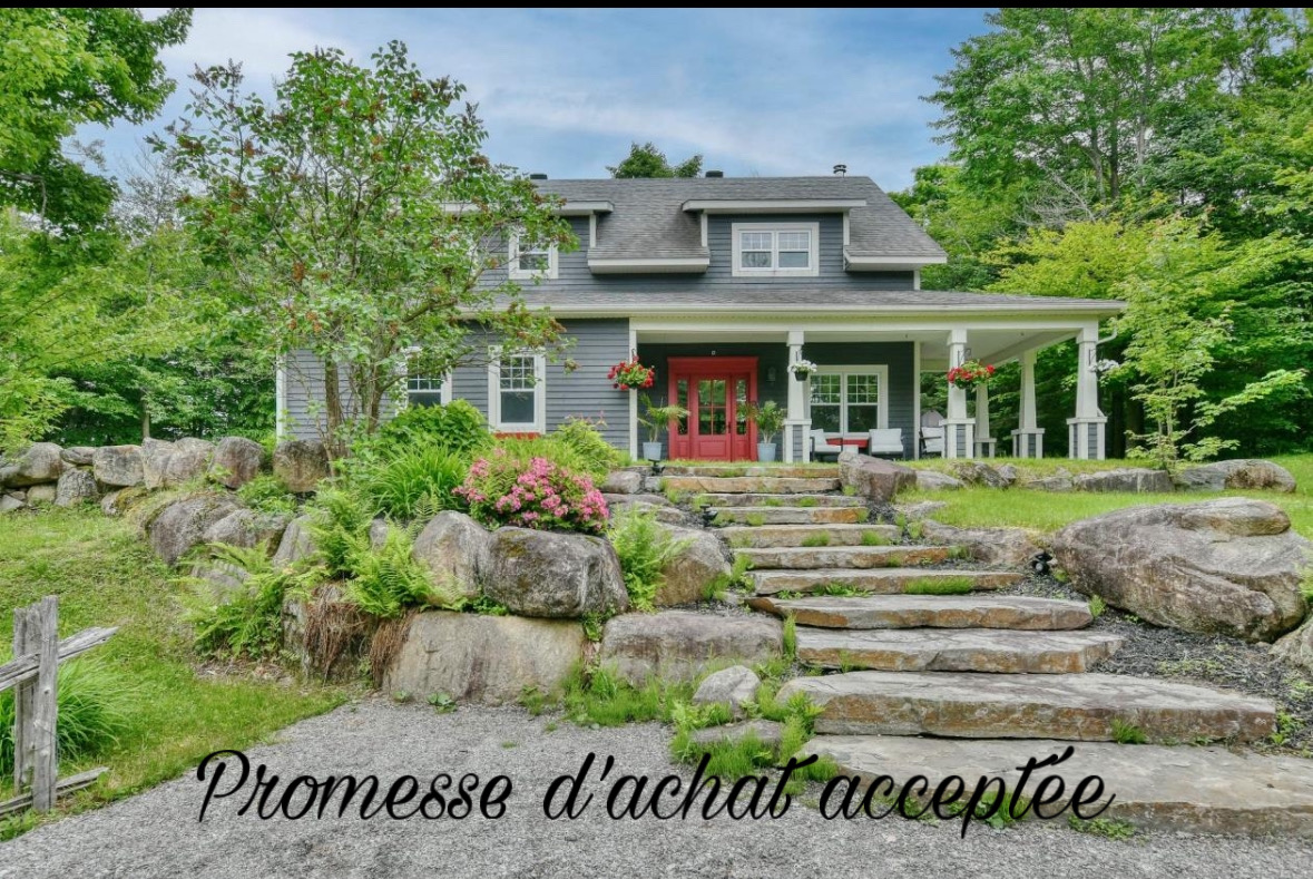 Images Nathalie Plante et Rémi Tremblay, RE/MAX Du Cartier Bonjour - Courtiers immobiliers inc. agréés, DA. Saint-Sauveur