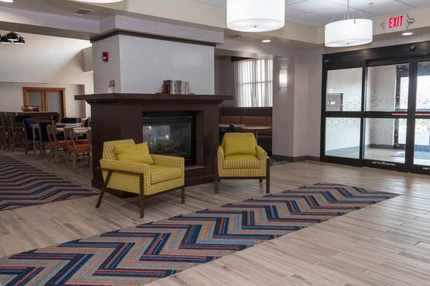 Images Hampton Inn & Suites Riverton