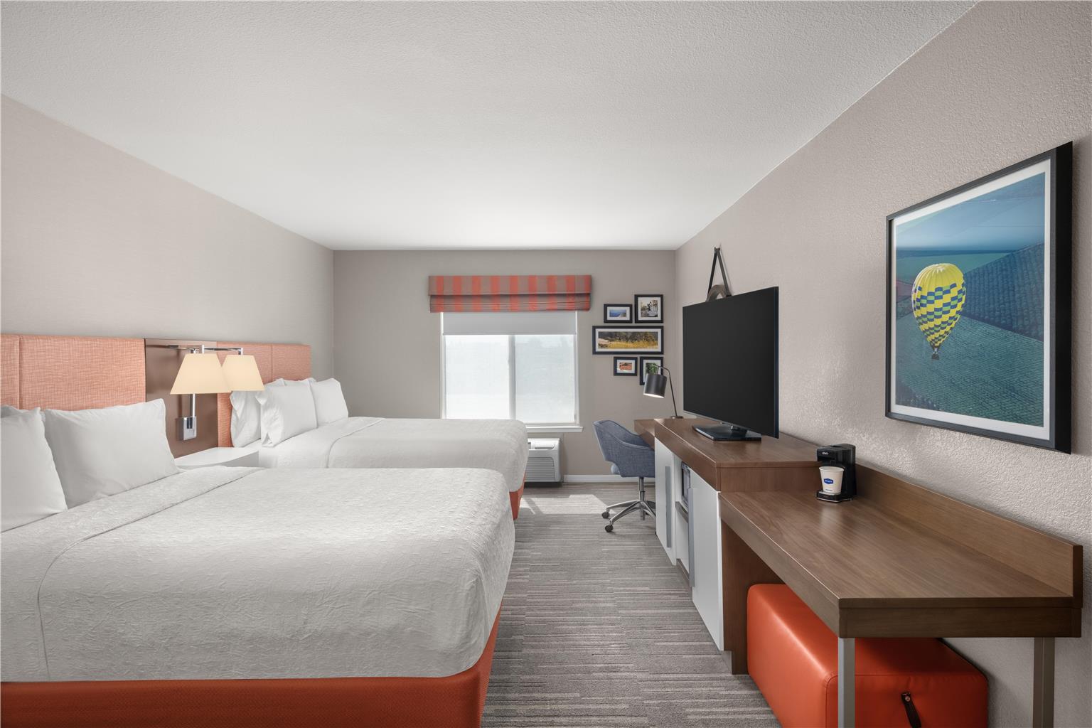 Guest room