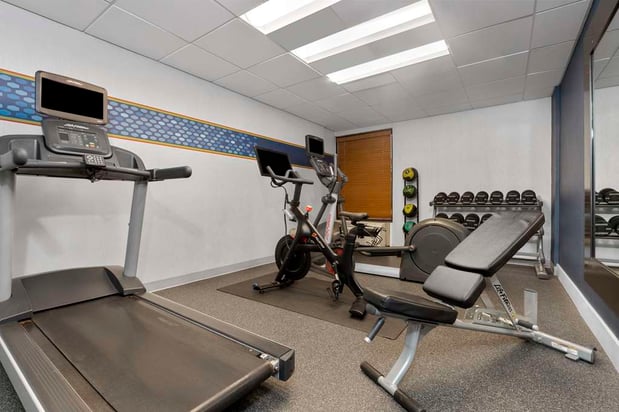 Images Hampton Inn Milford