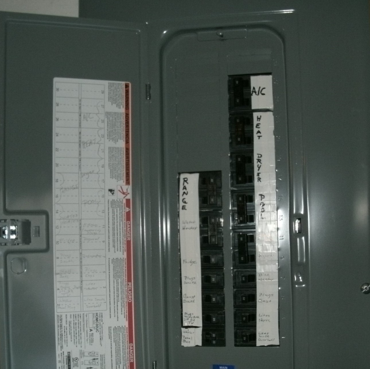 PANEL UPGRADE
Are you thinking of an electrical panel upgrade? This is a really short blog on why some of my customers upgraded their panels.

https://www.montgomeryelec.com/panel-upgrade/