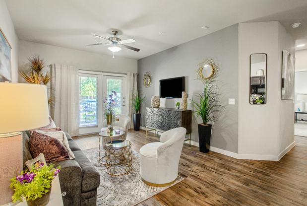 Images Urban Oaks at Conroe