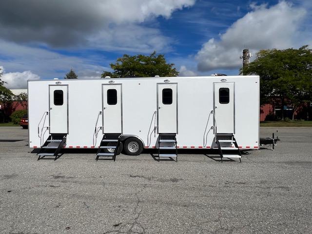 Images Montondo Trailer LLC