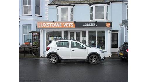 Images Luxstowe Vets, Looe