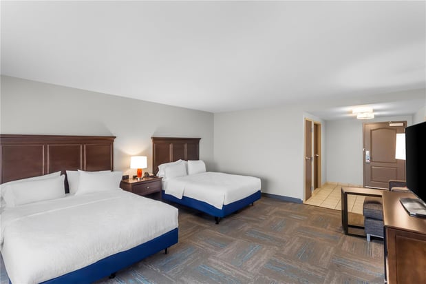 Images Hampton Inn Huntington University Area