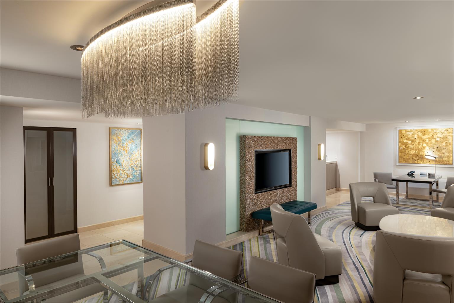 Guest room