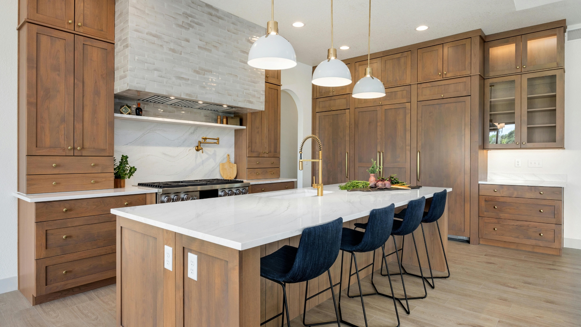 Cabinets & Countertops Castle Image