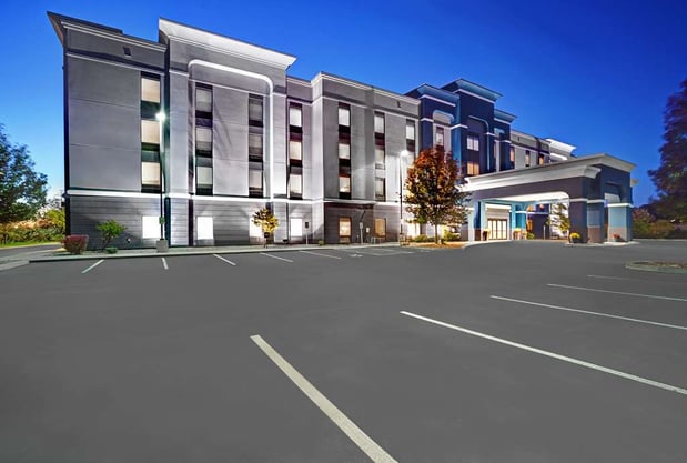 Images Hampton Inn & Suites Syracuse Dewitt