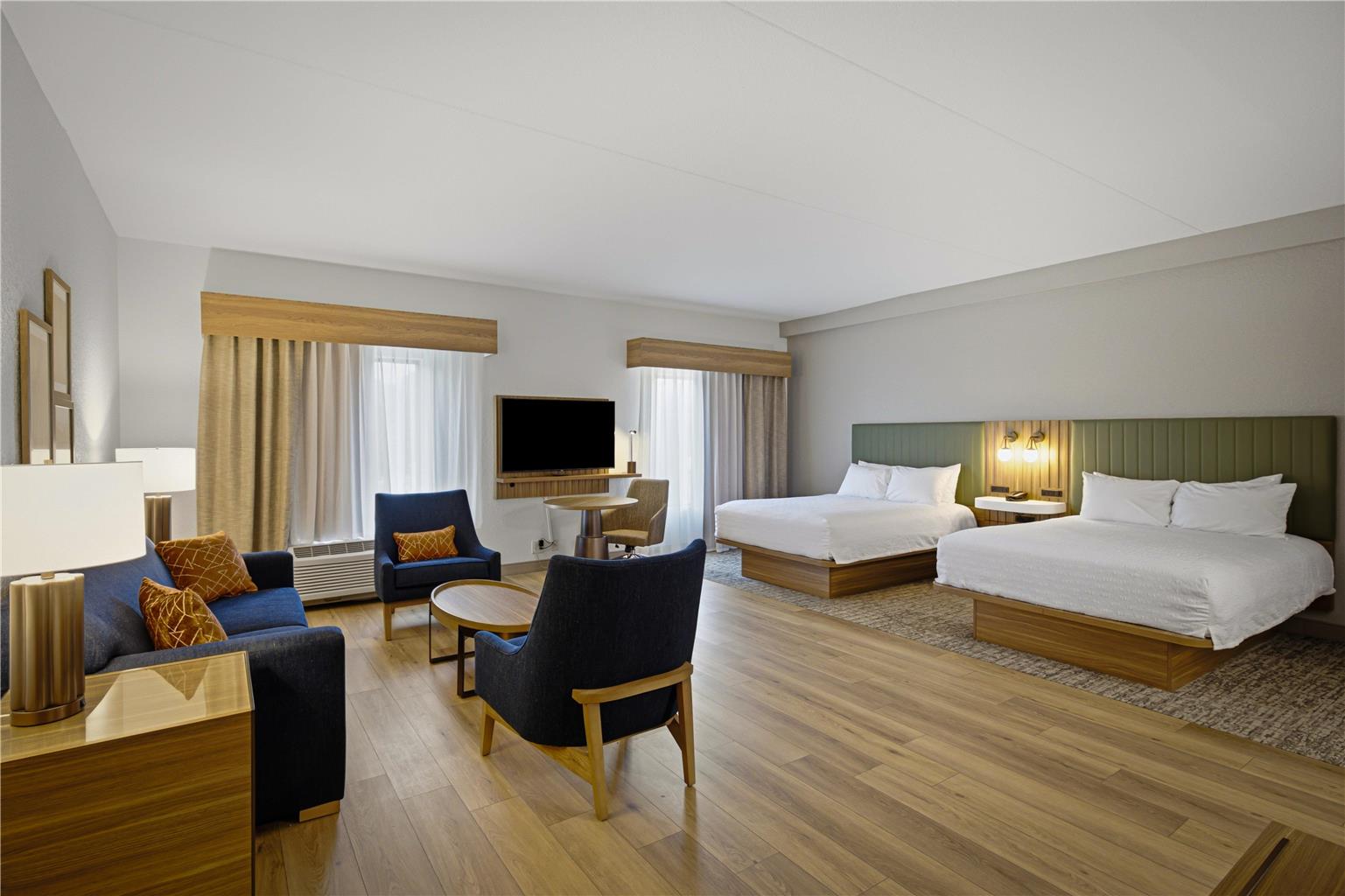 Guest room 