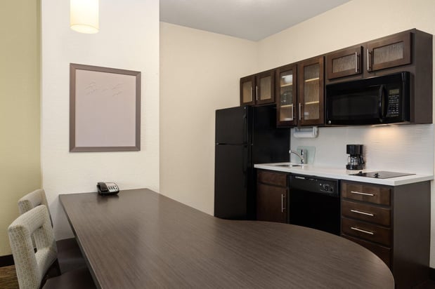 Images Candlewood Suites Bismarck by IHG