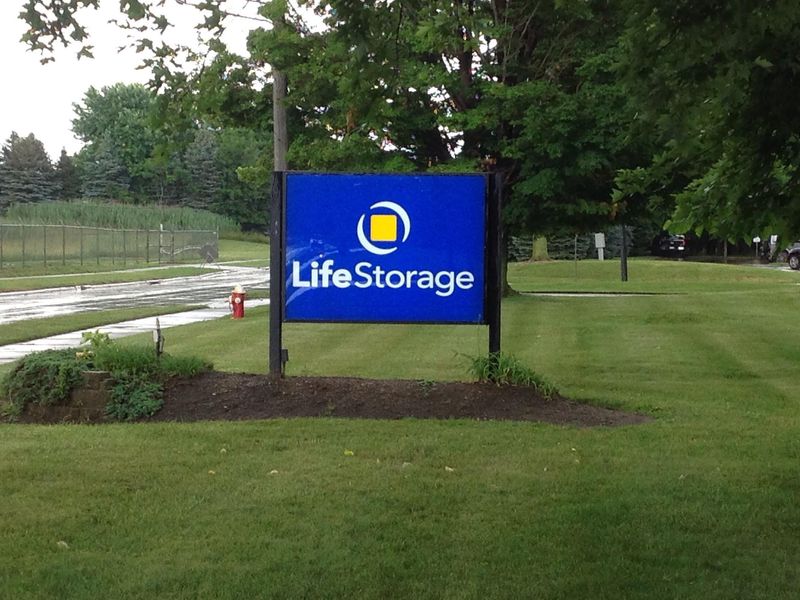 Images Life Storage - Eastlake
