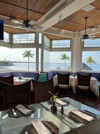 Images Gus' Grille - Reefhouse Resort & Marina