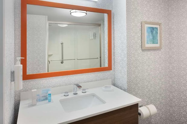 Images Hampton Inn & Suites Myrtle Beach/Oceanfront
