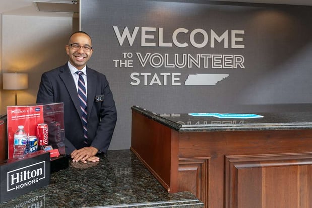 Images Hampton Inn & Suites Nashville-Green Hills
