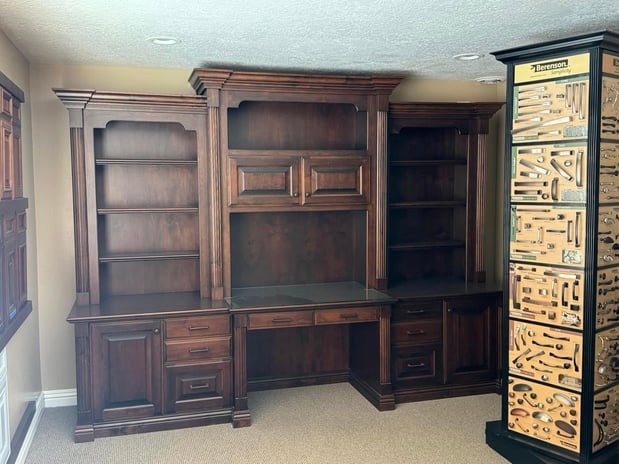 Images Oakridge Cabinet and Design