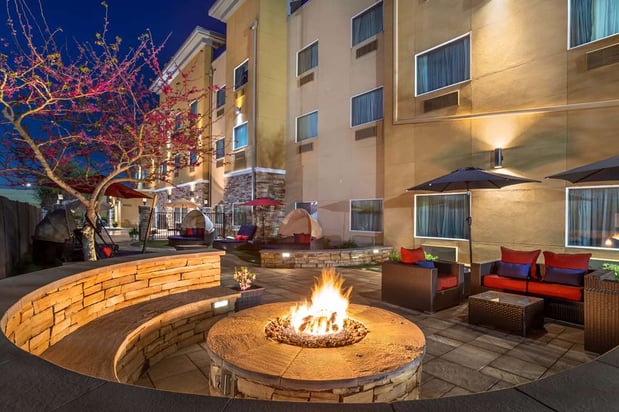 Images Best Western Plus Lake Jackson Inn & Suites