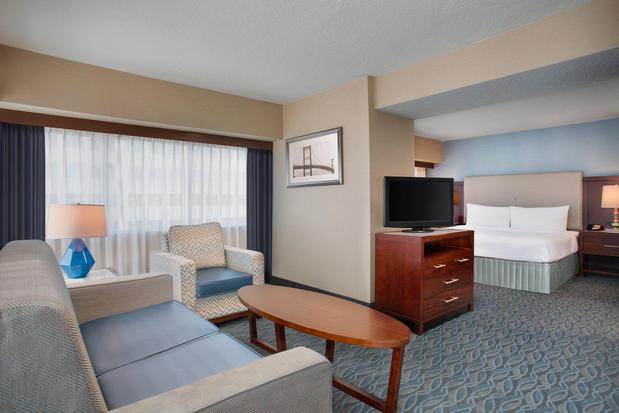 Images Crowne Plaza Los Angeles Harbor Hotel by IHG