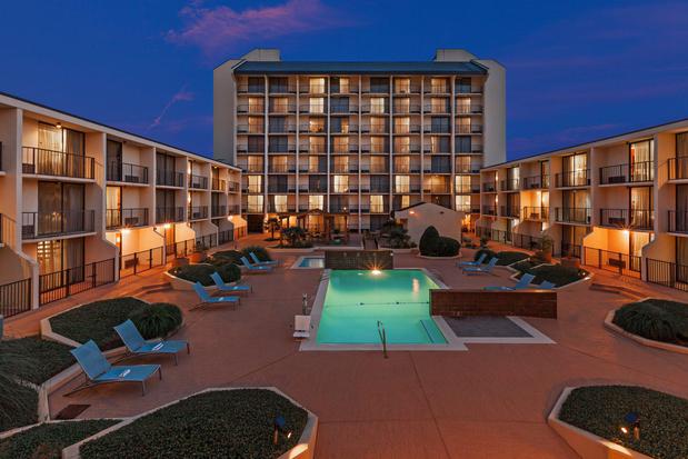 Images Holiday Inn Tyler - Conference Center by IHG