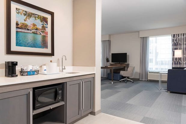 Images Hampton  Inn & Suites Indianapolis-Keystone