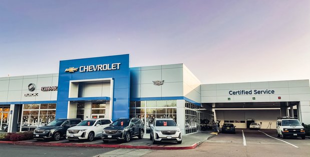 Images Kendall Chevrolet GMC of Eugene
