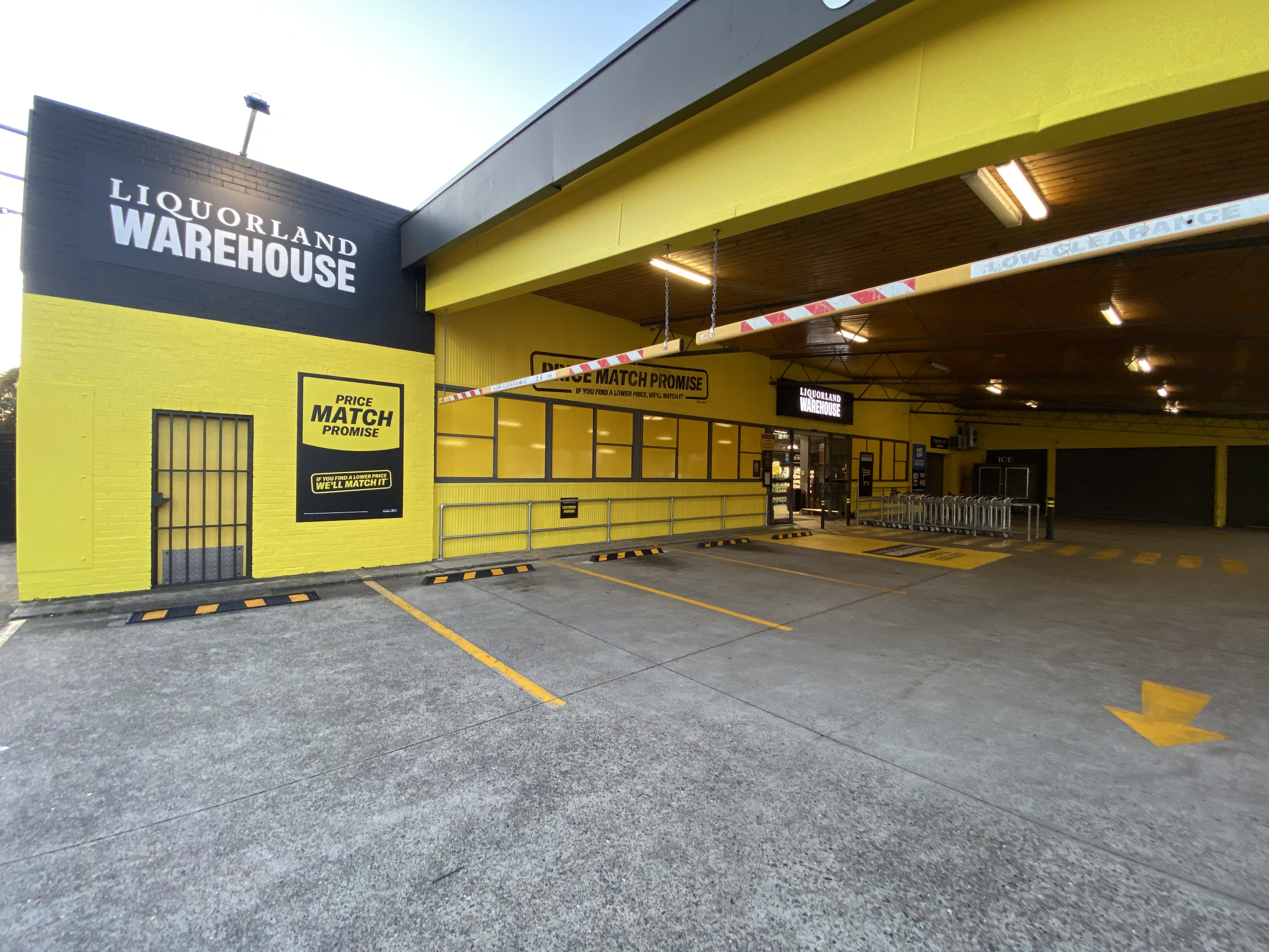 Images Liquorland Warehouse Brookvale
