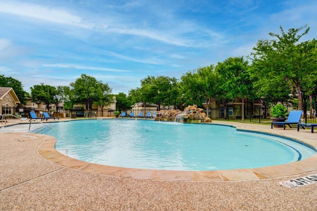 Images Legacy of Cedar Hill Apartments & Townhomes