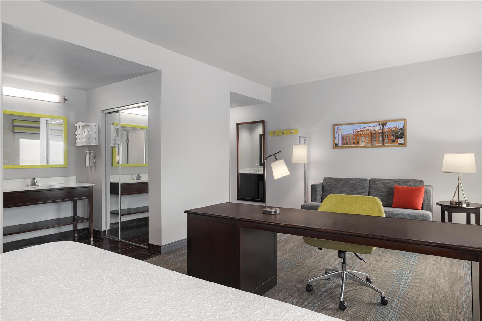 Guest room 