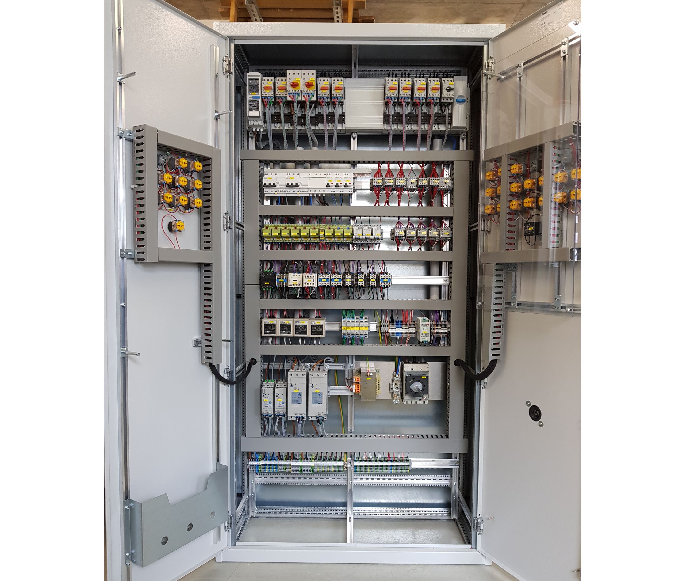 Bilder ARI Group sagl